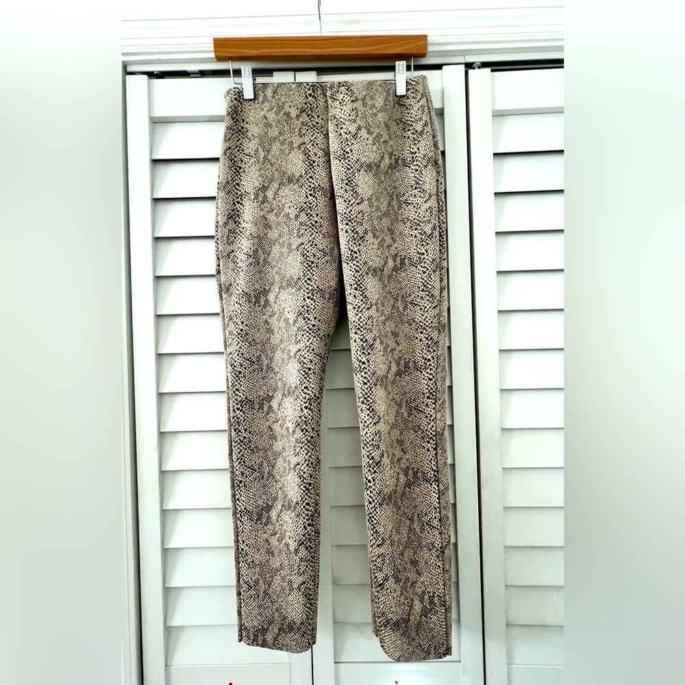 Zara Animal Print Stretch Leggings size M